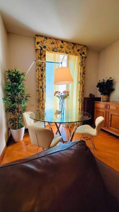 Blu Apartment In Historical Hunbury Бордигера Экстерьер фото
